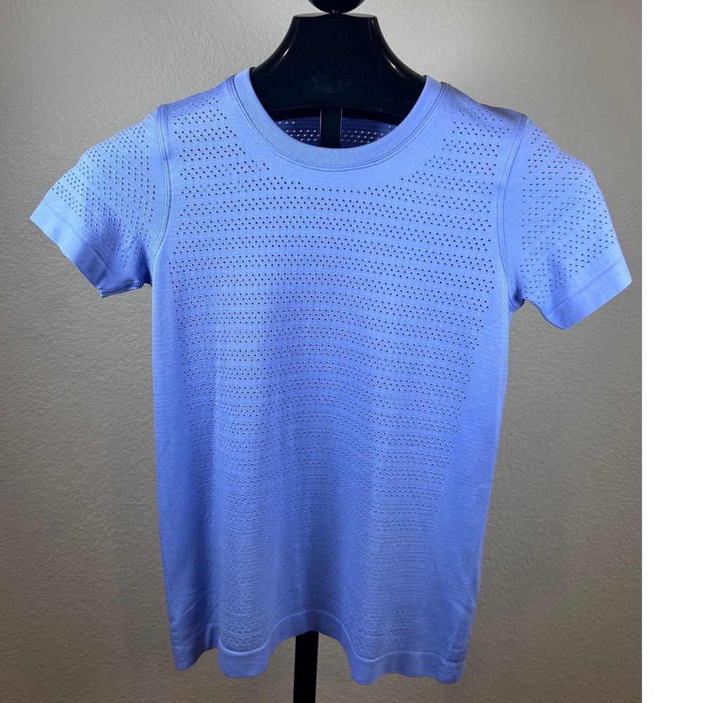 Lululemon Breeze By Short Sleeve Top Purple Size 4 Mesh Athletic Tee